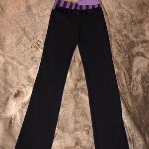 Lululemon flared yoga pants! Size 2